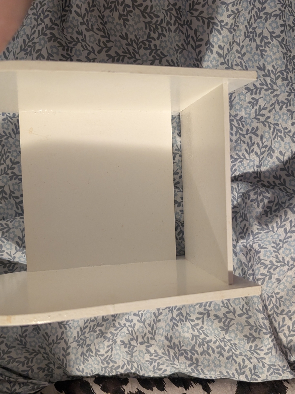 White Winnie the Pooh Themed Wall Shelf - Picture 4 of 5